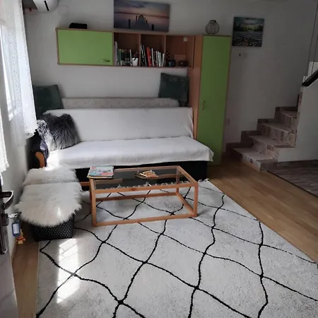 Palucak 30 Holiday home